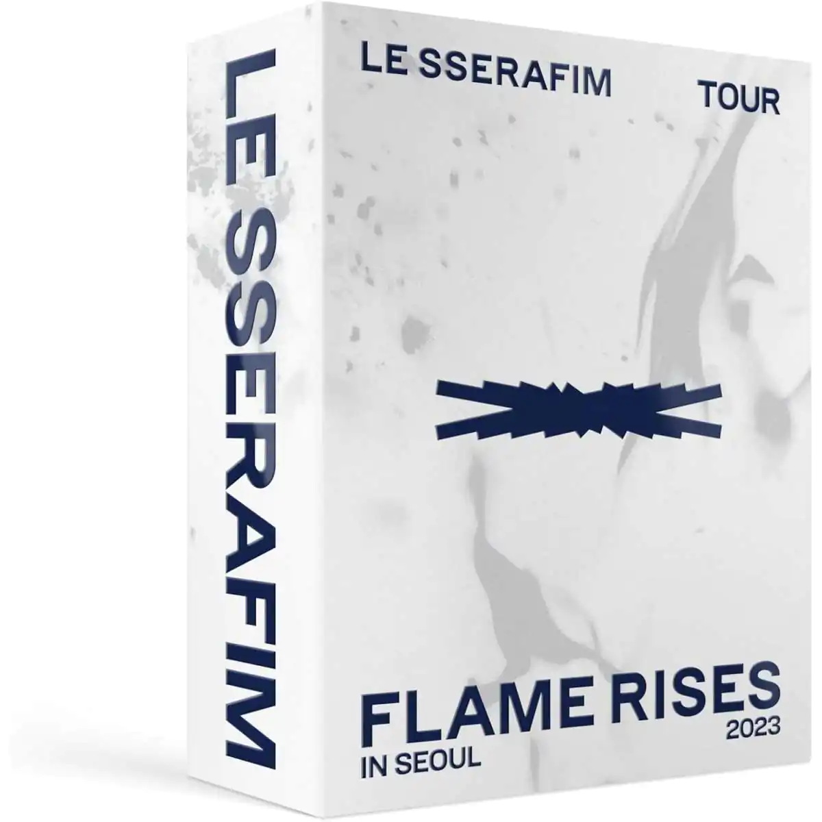LE SSERAFIM - 2023 TOUR 'FLAME RISES' IN SEOUL Photobook 