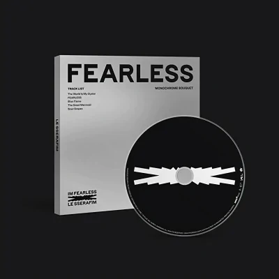 LE SSERAFIM - FEARLESS (Monochrome Bouquet Version) (1st Mini Album) 